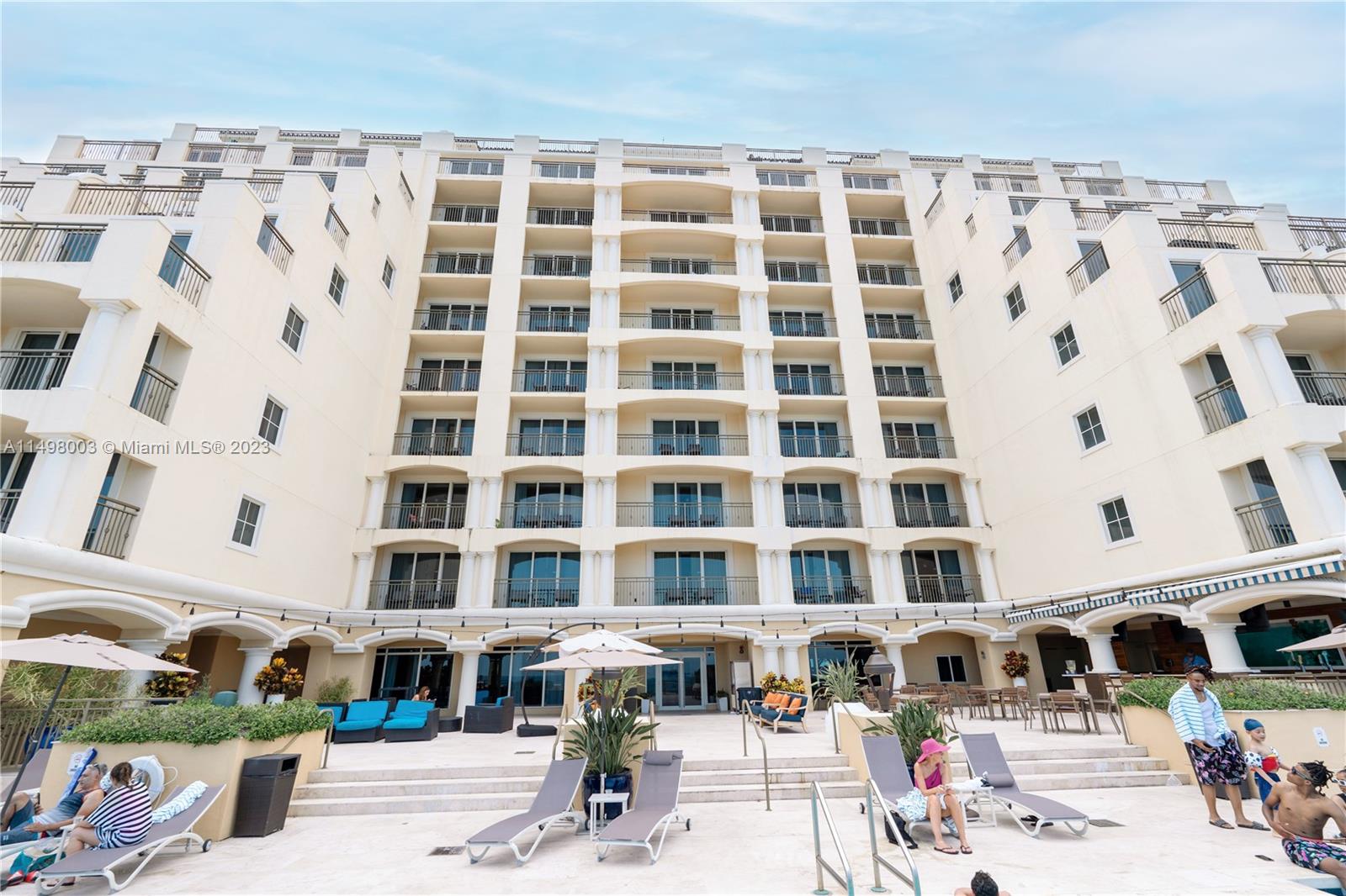 601 Ft Lauderdale Beach Blvd, Fort Lauderdale, FL, 33304 United States, 1 Bedroom Bedrooms, ,1 BathroomBathrooms,Residential,For Sale,Ft Lauderdale Beach Blvd,A11498003