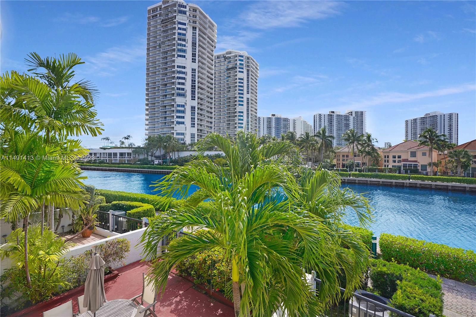 3762 NE 209th Ter 3762, Aventura, Florida 33180, 3 Bedrooms Bedrooms, ,2 BathroomsBathrooms,Residentiallease,For Rent,3762 NE 209th Ter 3762,A11491413