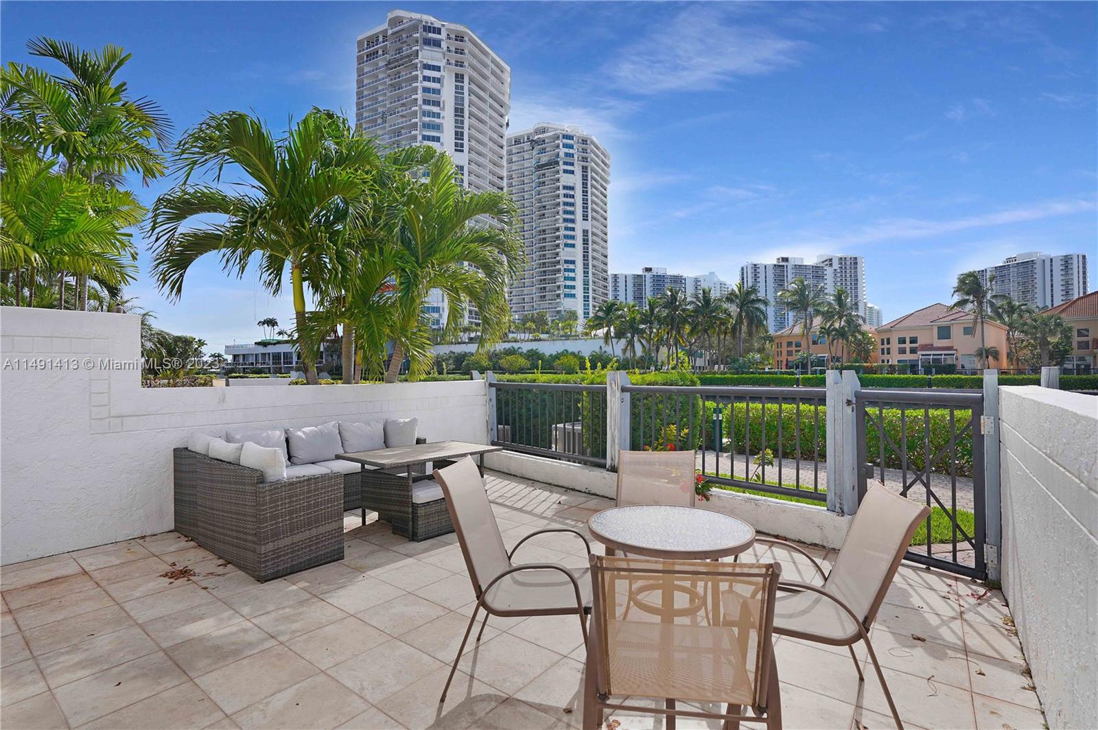 3762 NE 209th Ter 3762, Aventura, Florida 33180, 3 Bedrooms Bedrooms, ,2 BathroomsBathrooms,Residentiallease,For Rent,3762 NE 209th Ter 3762,A11491413