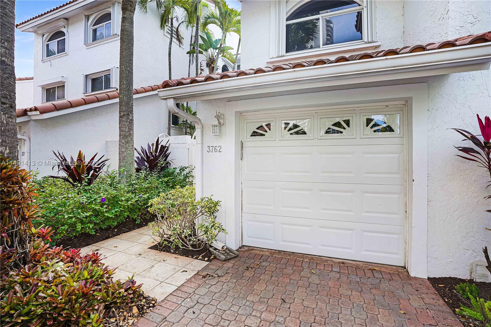 3762 NE 209th Ter 3762, Aventura, Florida 33180, 3 Bedrooms Bedrooms, ,2 BathroomsBathrooms,Residentiallease,For Rent,3762 NE 209th Ter 3762,A11491413