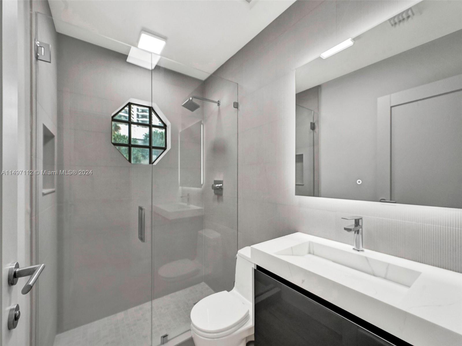 3475 Mystic Pointe Dr, Aventura, FL, 33180 United States, 3 Bedrooms Bedrooms, ,3 BathroomsBathrooms,Residential,For Sale,Mystic Pointe Dr,A11497112