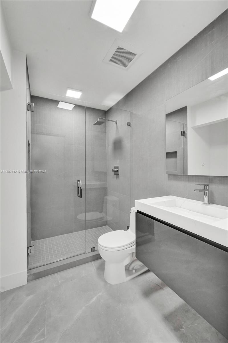 3475 Mystic Pointe Dr, Aventura, FL, 33180 United States, 3 Bedrooms Bedrooms, ,3 BathroomsBathrooms,Residential,For Sale,Mystic Pointe Dr,A11497112
