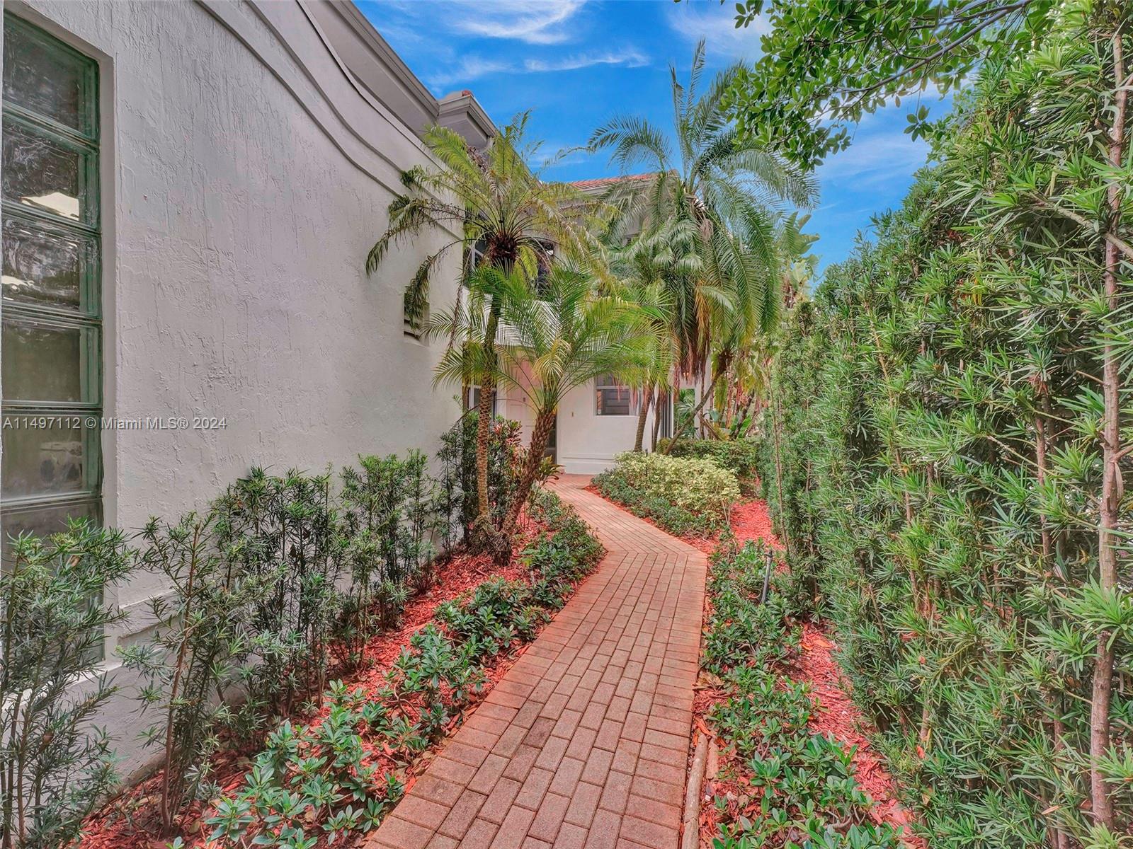 3475 Mystic Pointe Dr, Aventura, FL, 33180 United States, 3 Bedrooms Bedrooms, ,3 BathroomsBathrooms,Residential,For Sale,Mystic Pointe Dr,A11497112