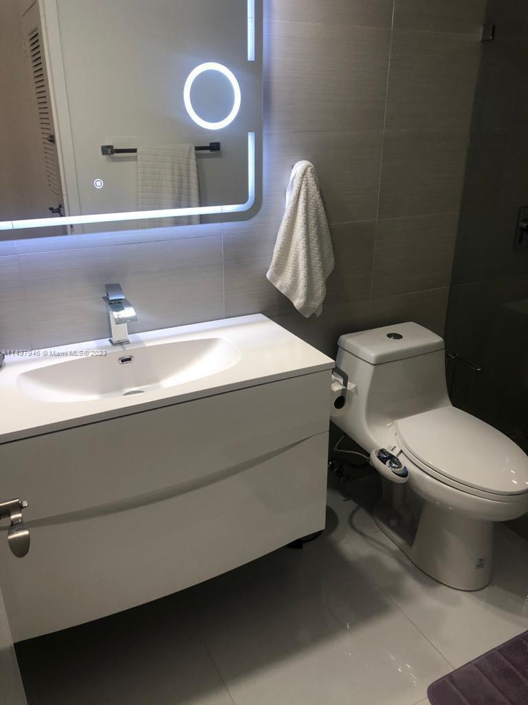 2030 S Ocean Dr 1706, Hallandale Beach, Florida 33009, 2 Bedrooms Bedrooms, ,2 BathroomsBathrooms,Residential,For Sale,2030 S Ocean Dr 1706,A11497946