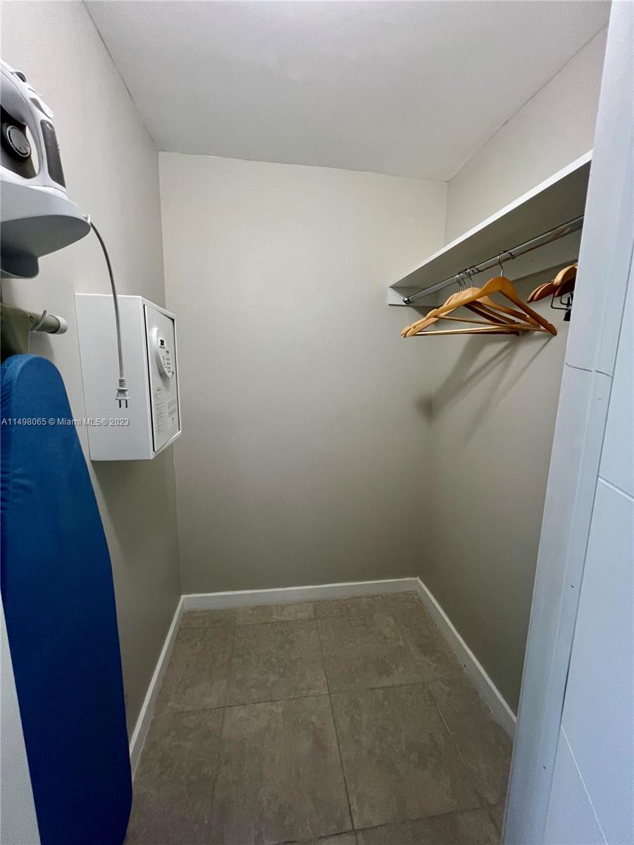 1717 N Bayshore Dr A-3638, Miami, Florida 33132, 1 Bedroom Bedrooms, ,1 BathroomBathrooms,Residential,For Sale,1717 N Bayshore Dr A-3638,A11498065