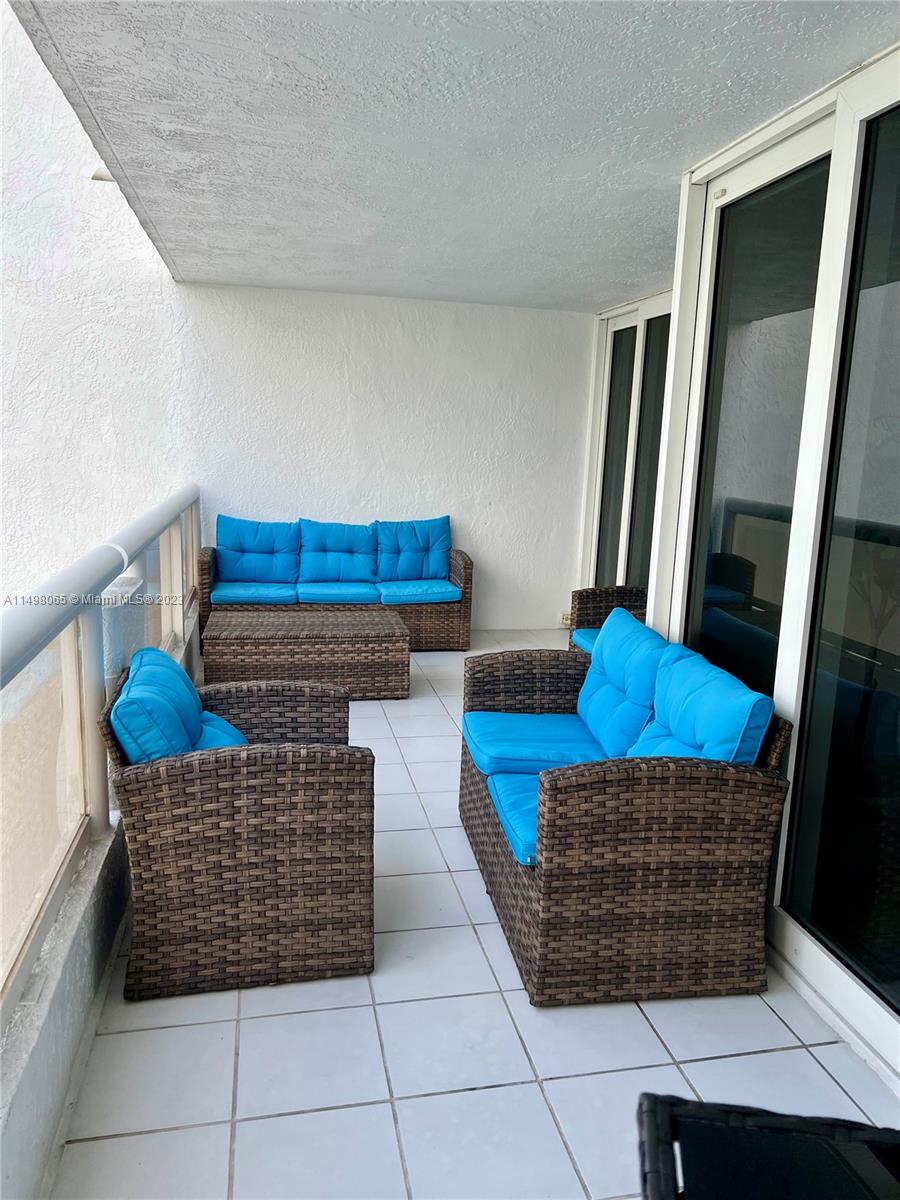 1717 N Bayshore Dr A-3638, Miami, Florida 33132, 1 Bedroom Bedrooms, ,1 BathroomBathrooms,Residential,For Sale,1717 N Bayshore Dr A-3638,A11498065