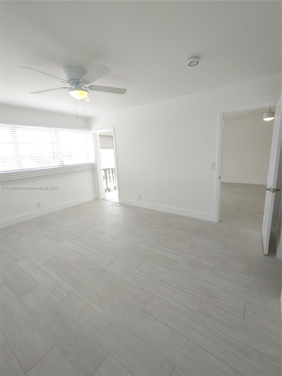 215 SE 3rd Ave 307C, Hallandale Beach, Florida 33009, 2 Bedrooms Bedrooms, ,1 BathroomBathrooms,Residential,For Sale,215 SE 3rd Ave 307C,A11496566