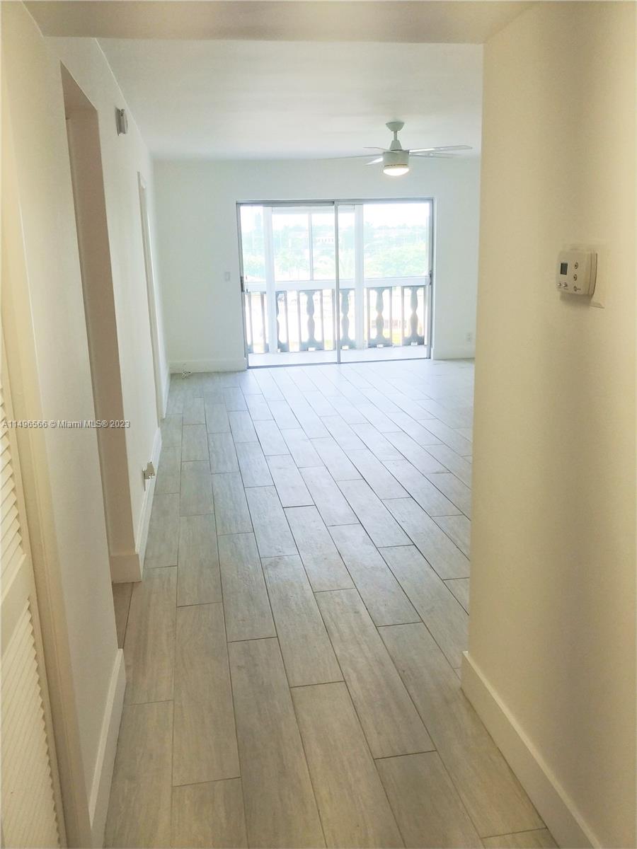 215 SE 3rd Ave 307C, Hallandale Beach, Florida 33009, 2 Bedrooms Bedrooms, ,1 BathroomBathrooms,Residential,For Sale,215 SE 3rd Ave 307C,A11496566