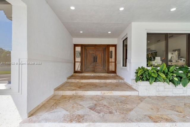 7720 77th Ave, Miami, FL, 33143 United States, 5 Bedrooms Bedrooms, ,5 BathroomsBathrooms,Residential,For Sale,77th Ave,A11498122