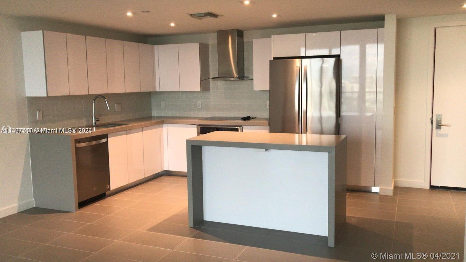 1600 NE 1st Ave 1618, Miami, Florida 33132, 1 Bedroom Bedrooms, ,1 BathroomBathrooms,Residential,For Sale,1600 NE 1st Ave 1618,A11497711