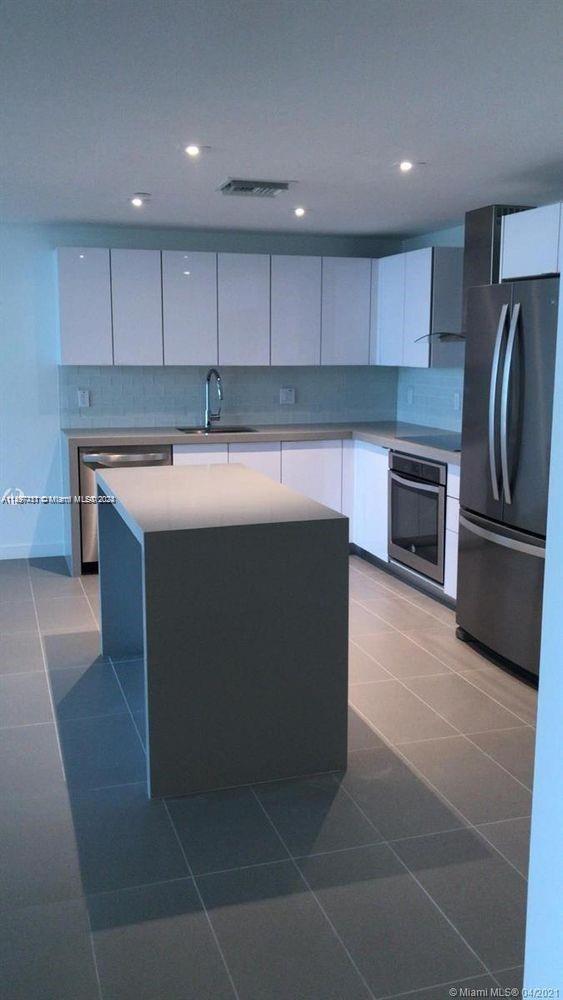 1600 NE 1st Ave 1618, Miami, Florida 33132, 1 Bedroom Bedrooms, ,1 BathroomBathrooms,Residential,For Sale,1600 NE 1st Ave 1618,A11497711