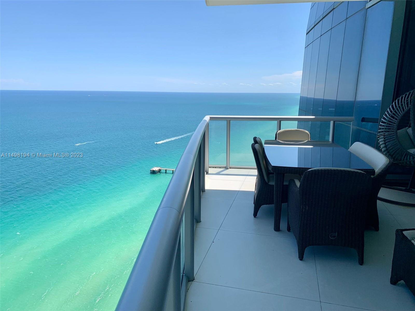 17121 Collins Ave 4403, Sunny Isles Beach, Florida 33160, 3 Bedrooms Bedrooms, ,3 BathroomsBathrooms,Residentiallease,For Rent,17121 Collins Ave 4403,A11498194