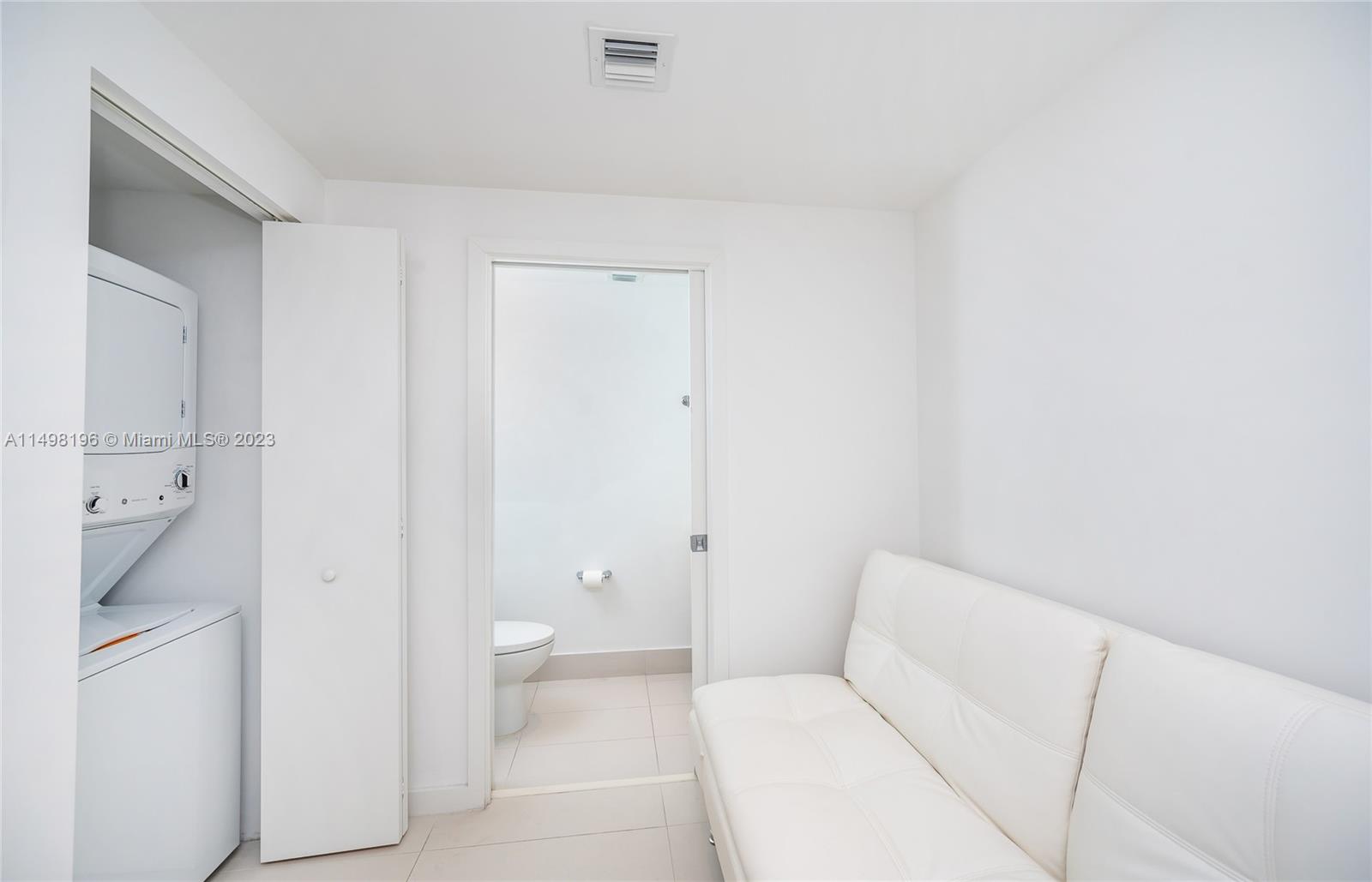 501 NE 31st St 3407, Miami, Florida 33137, 1 Bedroom Bedrooms, ,1 BathroomBathrooms,Residential,For Sale,501 NE 31st St 3407,A11498196