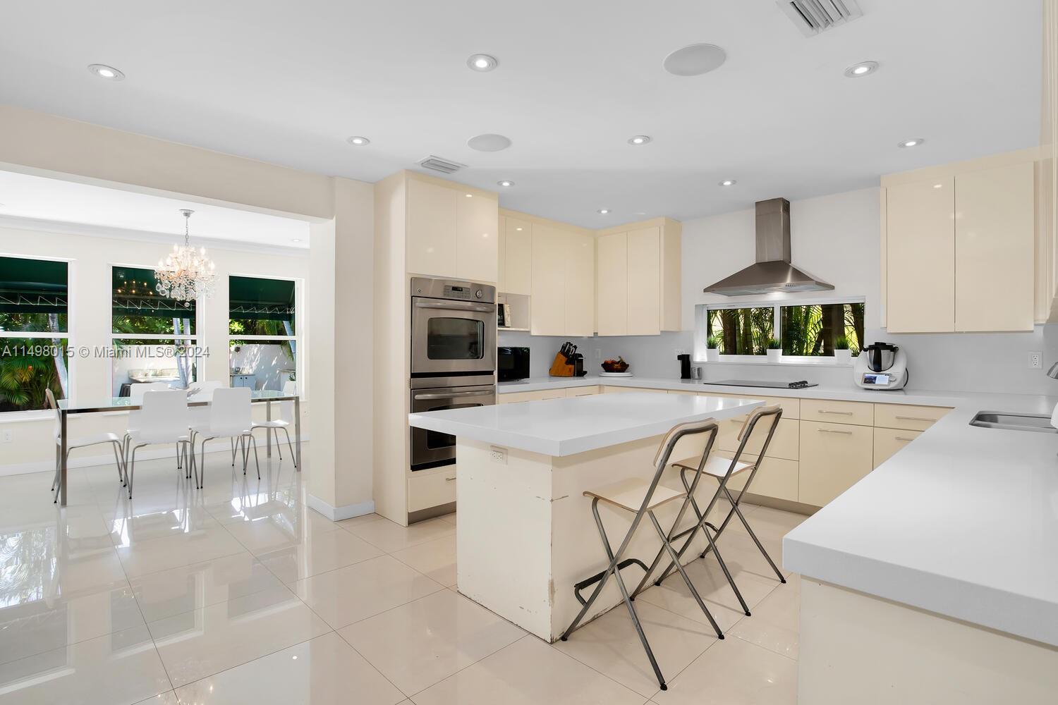 299 Mashta Dr, Key Biscayne, FL, 33149 United States, 4 Bedrooms Bedrooms, ,5 BathroomsBathrooms,Residential,For Sale,Mashta Dr,A11498015