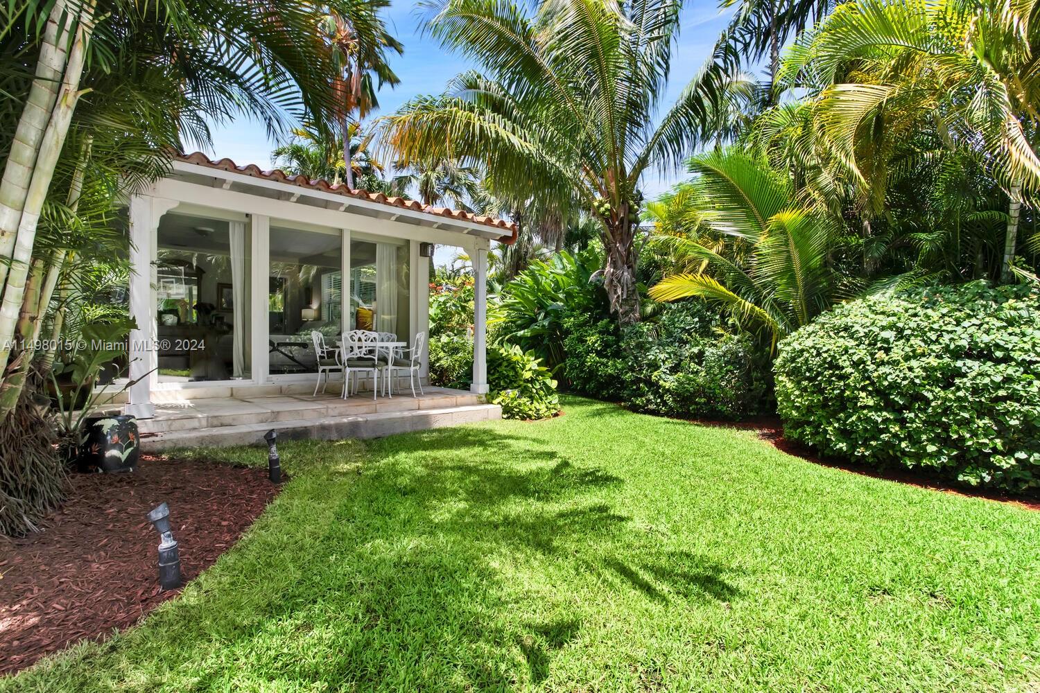 299 Mashta Dr, Key Biscayne, FL, 33149 United States, 4 Bedrooms Bedrooms, ,5 BathroomsBathrooms,Residential,For Sale,Mashta Dr,A11498015