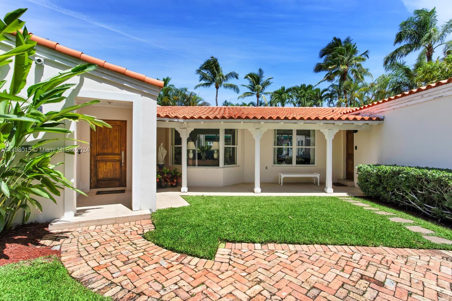 299 Mashta Dr, Key Biscayne, FL, 33149 United States, 4 Bedrooms Bedrooms, ,5 BathroomsBathrooms,Residential,For Sale,Mashta Dr,A11498015