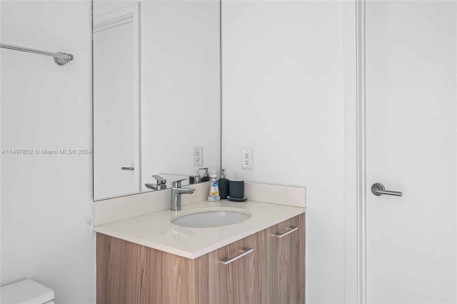 501 NE 31st 1110, Miami, Florida 33137, 2 Bedrooms Bedrooms, ,2 BathroomsBathrooms,Residential,For Sale,501 NE 31st 1110,A11497852