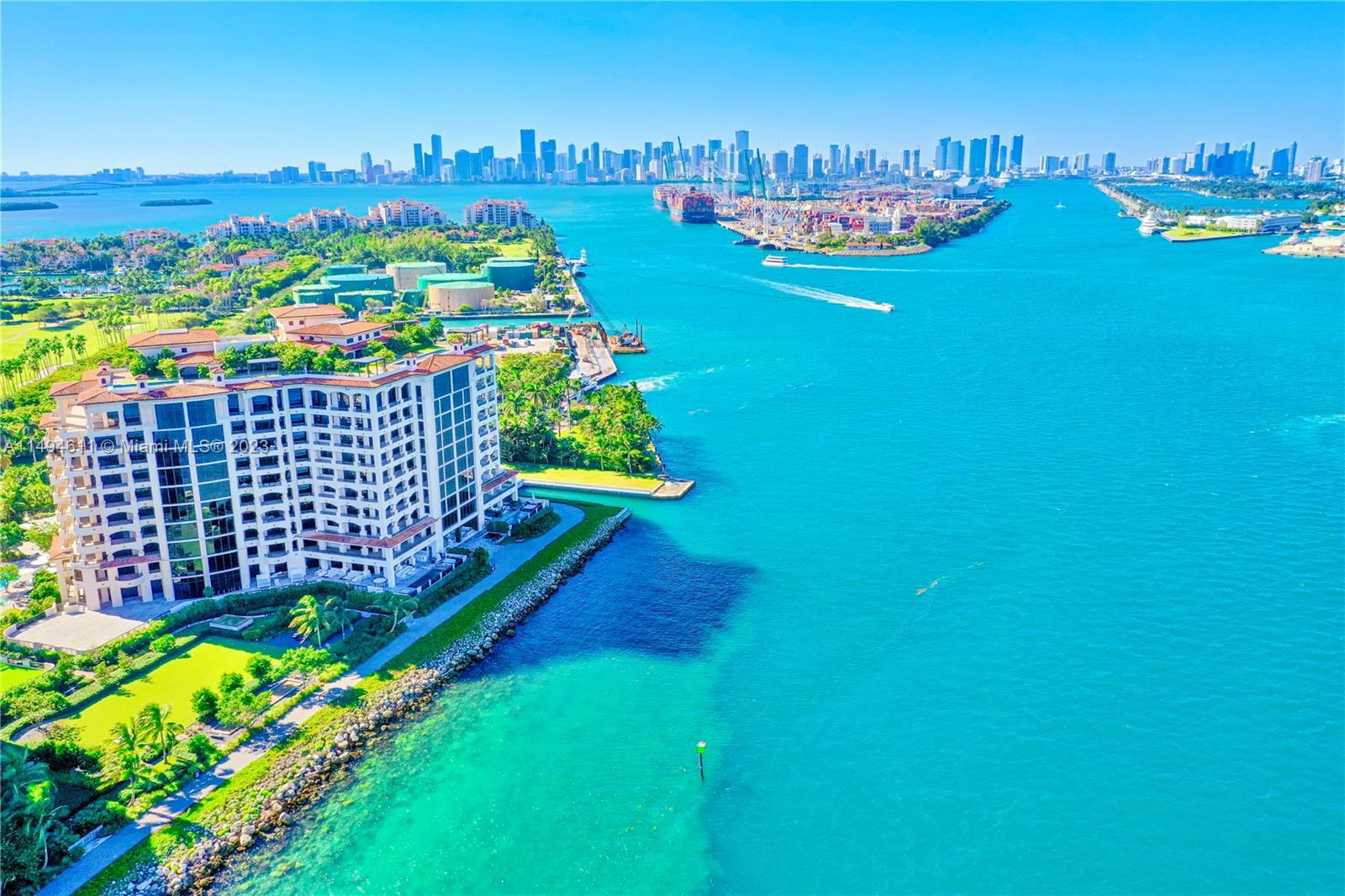 6800 Fisher Island Dr 6833, Miami Beach, Florida 33109, 4 Bedrooms Bedrooms, ,3 BathroomsBathrooms,Residential,For Sale,6800 Fisher Island Dr 6833,A11494611