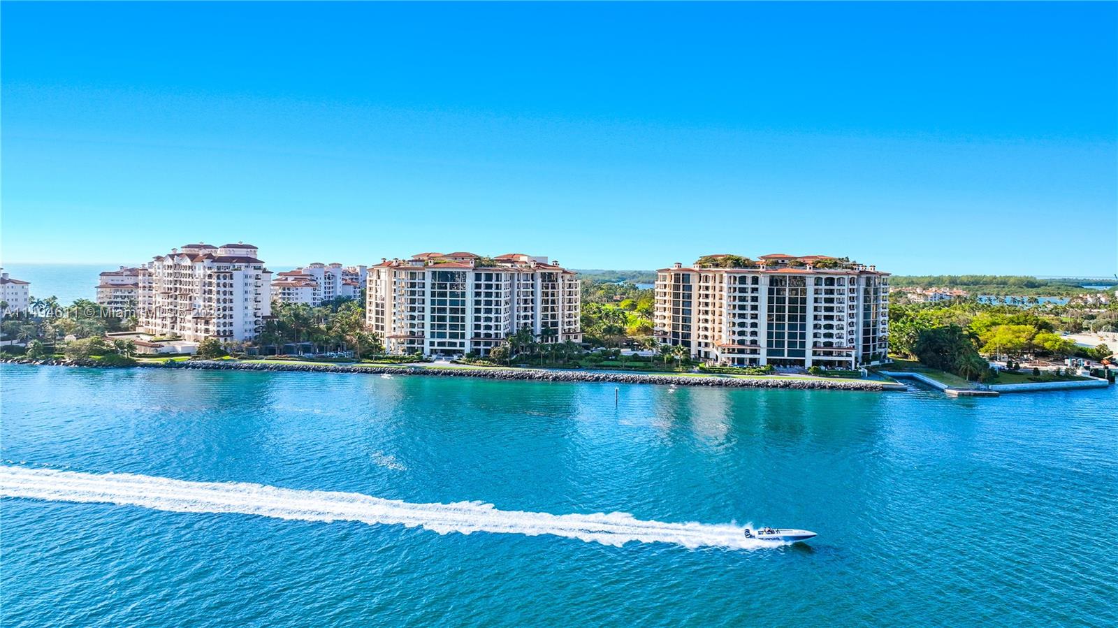6800 Fisher Island Dr, Miami Beach, FL, 33109 United States, 4 Bedrooms Bedrooms, ,3 BathroomsBathrooms,Residential,For Sale,Fisher Island Dr,A11494611