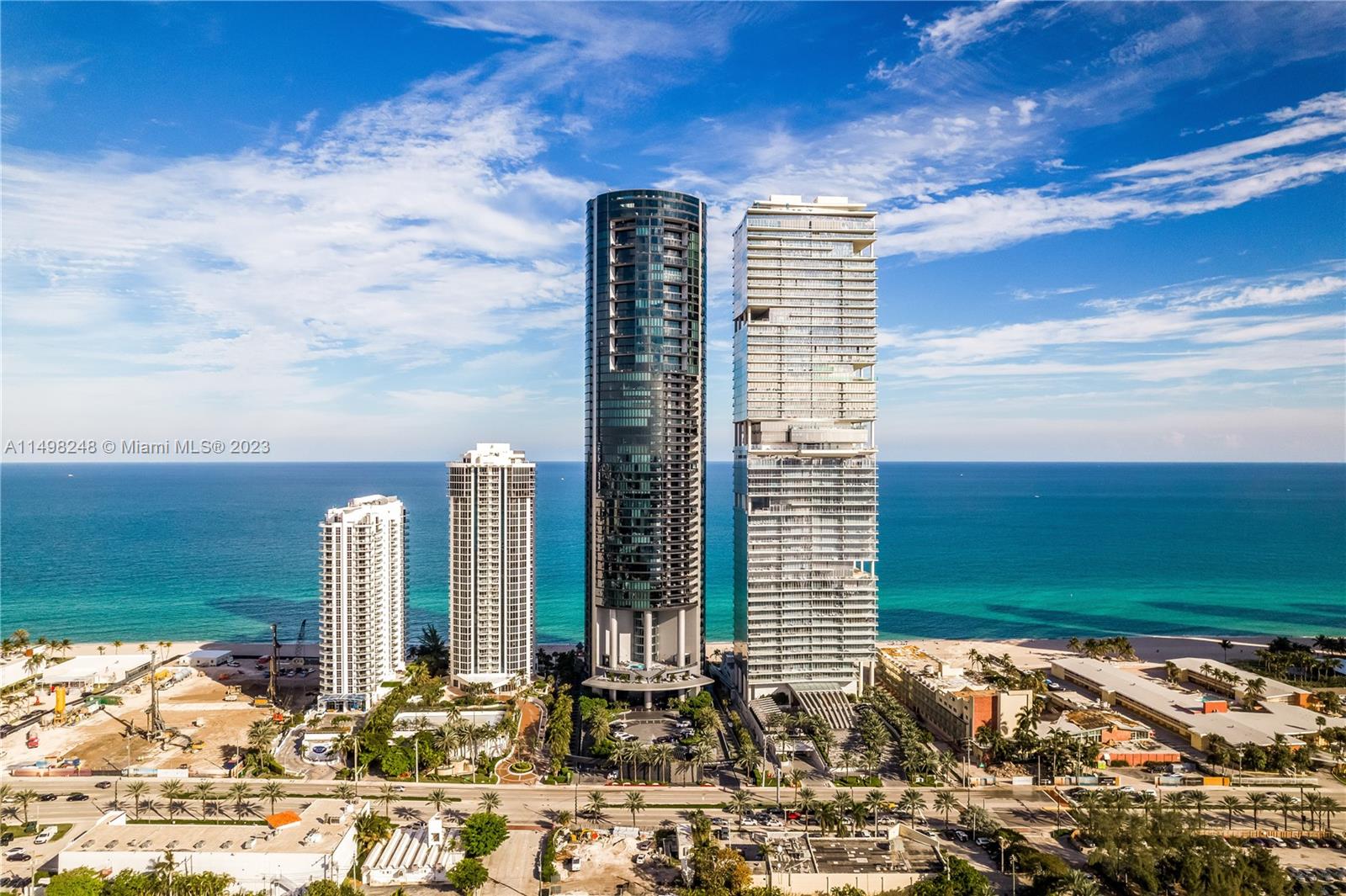 18555 Collins Ave, Sunny Isles Beach, FL, 33160 United States, 4 Bedrooms Bedrooms, ,4 BathroomsBathrooms,Residential,For Sale,Collins Ave,A11498248