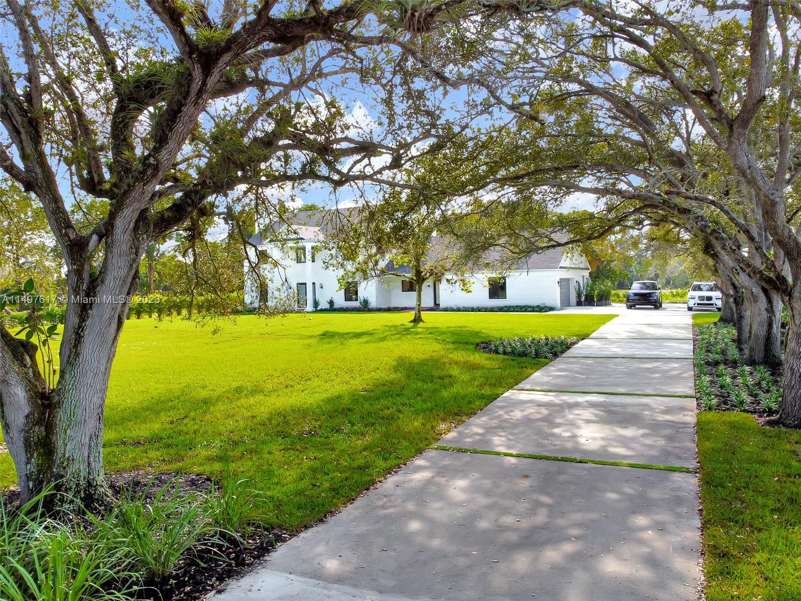 18090 52nd Ct, Southwest Ranches, FL, 33331 United States, 5 Bedrooms Bedrooms, ,5 BathroomsBathrooms,Residential,For Sale,52nd Ct,A11497617