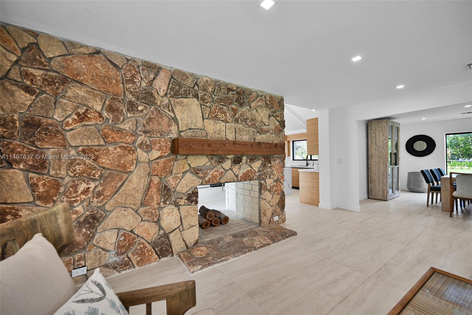 18090 52nd Ct, Southwest Ranches, FL, 33331 United States, 5 Bedrooms Bedrooms, ,5 BathroomsBathrooms,Residential,For Sale,52nd Ct,A11497617