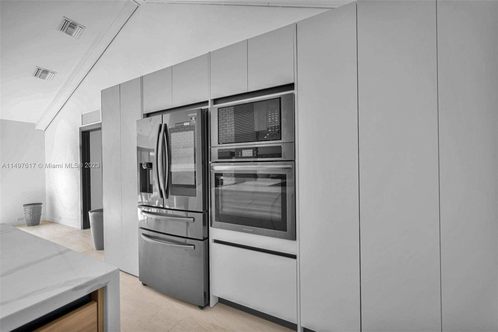 18090 52nd Ct, Southwest Ranches, FL, 33331 United States, 5 Bedrooms Bedrooms, ,5 BathroomsBathrooms,Residential,For Sale,52nd Ct,A11497617