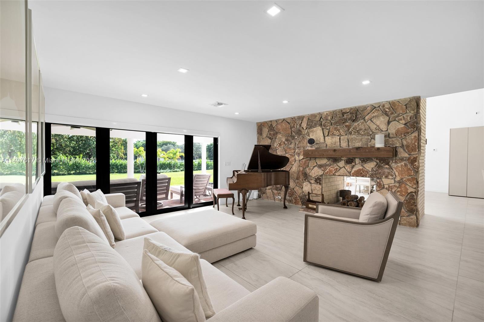 18090 52nd Ct, Southwest Ranches, FL, 33331 United States, 5 Bedrooms Bedrooms, ,5 BathroomsBathrooms,Residential,For Sale,52nd Ct,A11497617