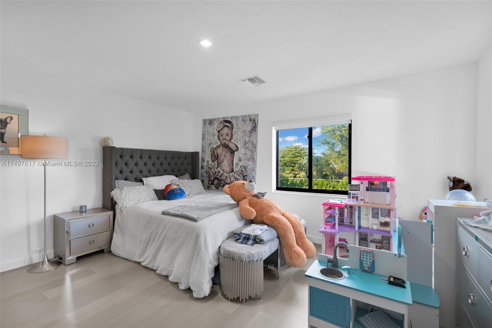 18090 52nd Ct, Southwest Ranches, FL, 33331 United States, 5 Bedrooms Bedrooms, ,5 BathroomsBathrooms,Residential,For Sale,52nd Ct,A11497617