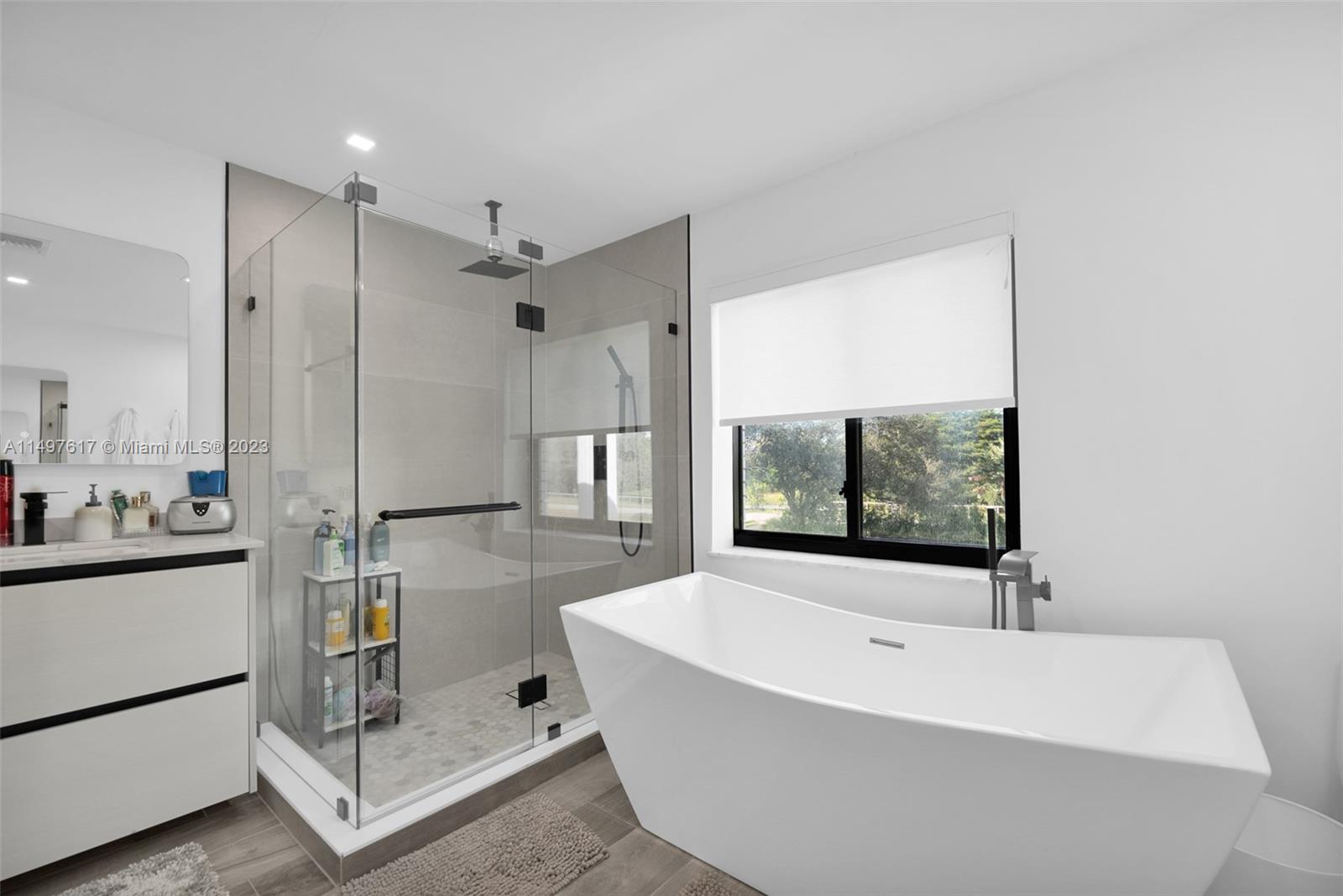 18090 52nd Ct, Southwest Ranches, FL, 33331 United States, 5 Bedrooms Bedrooms, ,5 BathroomsBathrooms,Residential,For Sale,52nd Ct,A11497617