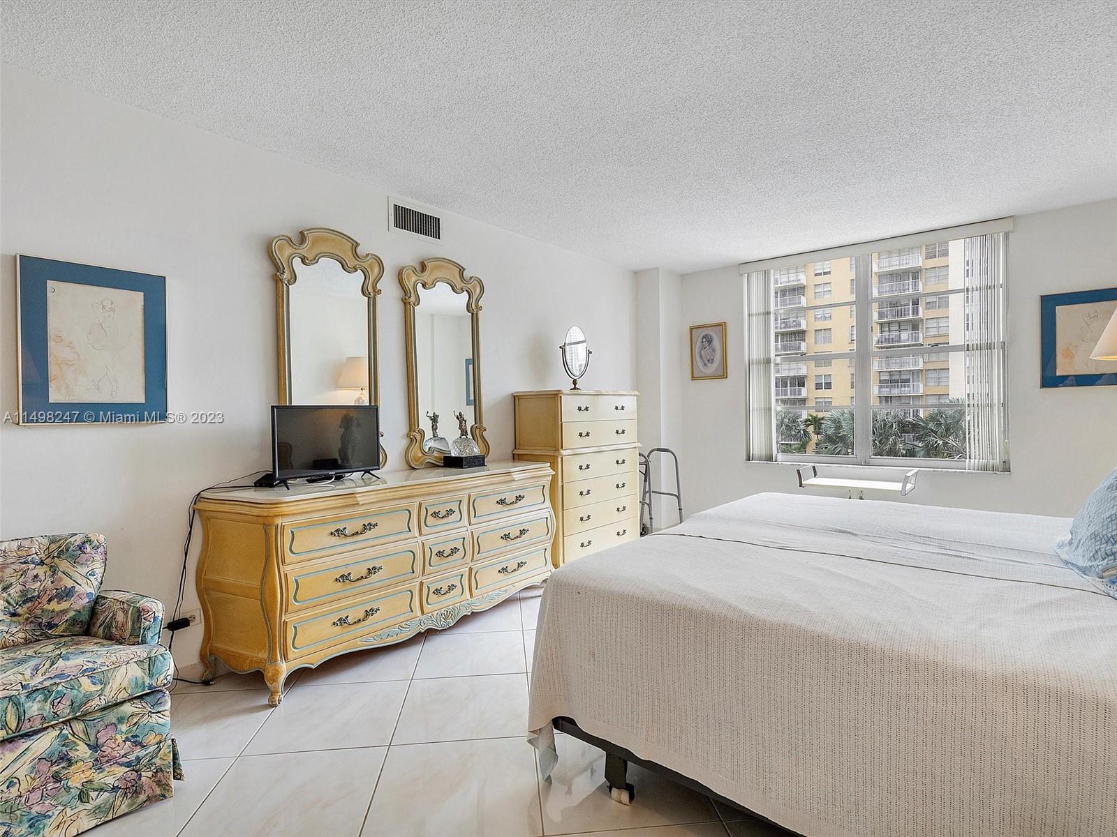 230 174th St, Sunny Isles Beach, FL, 33160 United States, 2 Bedrooms Bedrooms, ,2 BathroomsBathrooms,Residential,For Sale,174th St,A11498247