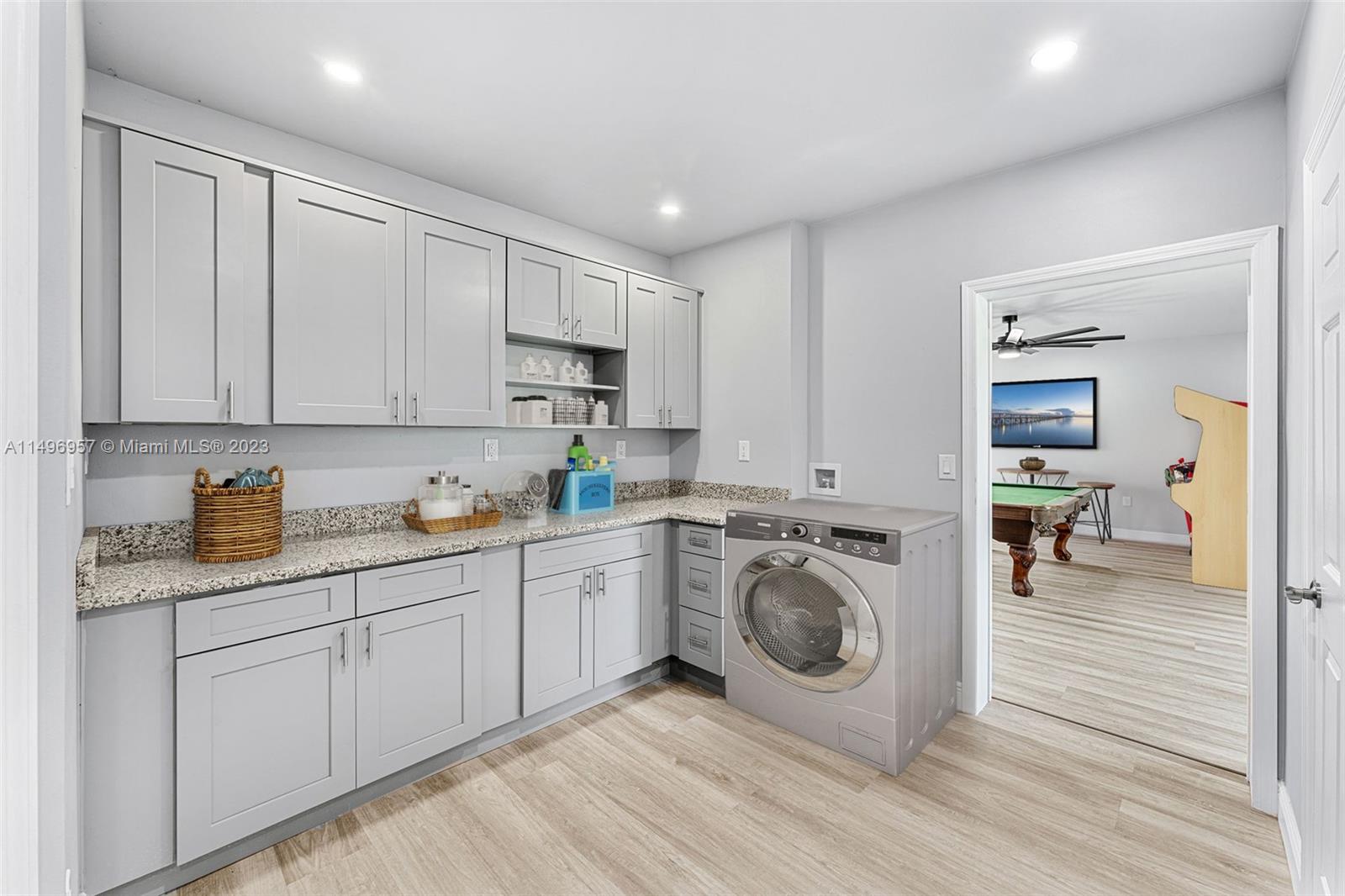 6403 Highway A1A, Melbourne Beach, FL, 32951 United States, 7 Bedrooms Bedrooms, ,7 BathroomsBathrooms,Residential,For Sale,Highway A1A,A11496957