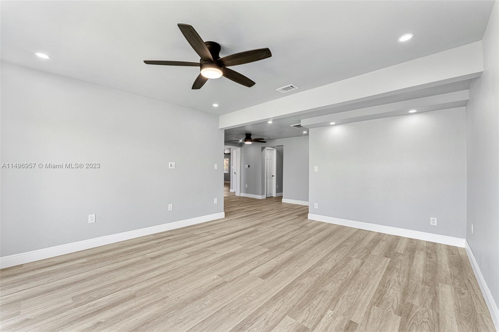 6403 Highway A1A, Melbourne Beach, FL, 32951 United States, 7 Bedrooms Bedrooms, ,7 BathroomsBathrooms,Residential,For Sale,Highway A1A,A11496957