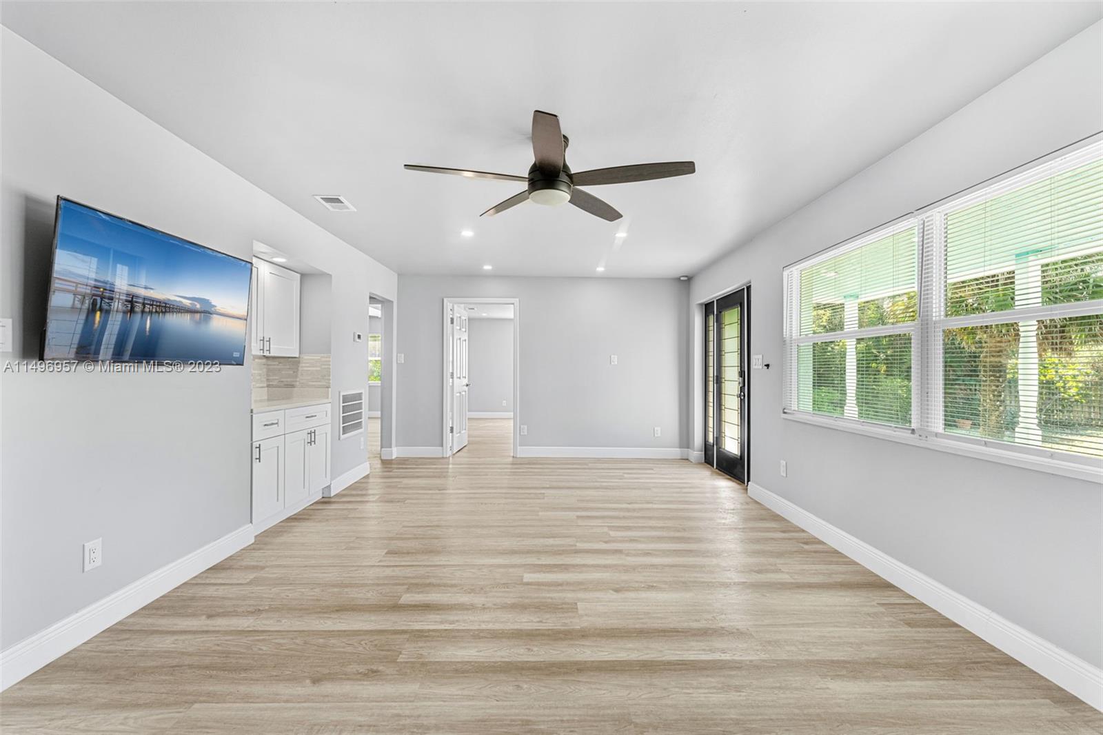 6403 Highway A1A, Melbourne Beach, FL, 32951 United States, 7 Bedrooms Bedrooms, ,7 BathroomsBathrooms,Residential,For Sale,Highway A1A,A11496957