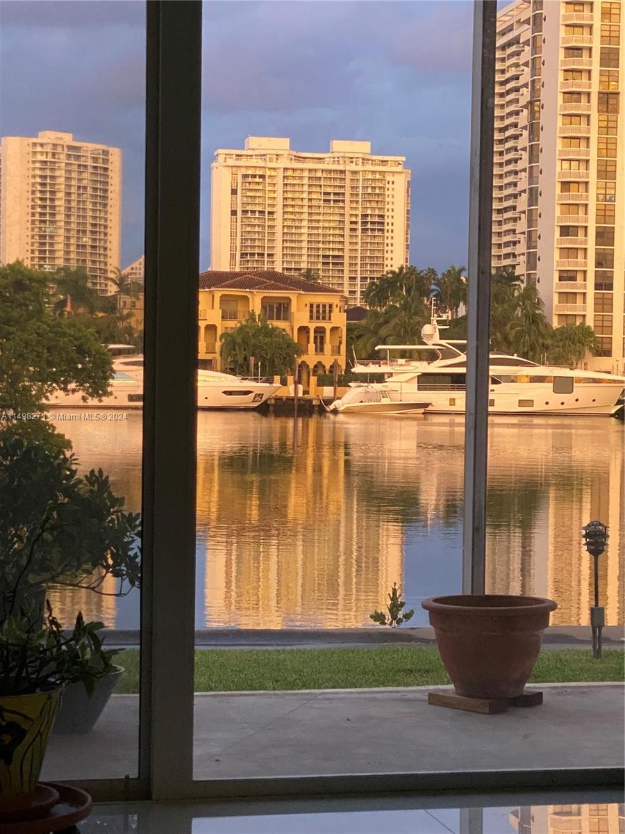 2930 Point East Dr, Aventura, FL, 33160 United States, 1 Bedroom Bedrooms, ,1 BathroomBathrooms,Residential,For Sale,Point East Dr,A11498271