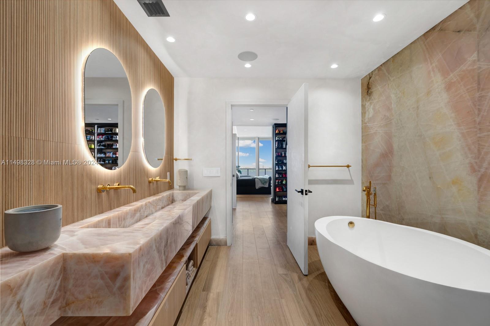 788 NE 23rd St 3502, Miami, Florida 33137, 4 Bedrooms Bedrooms, ,5 BathroomsBathrooms,Residential,For Sale,788 NE 23rd St 3502,A11498328
