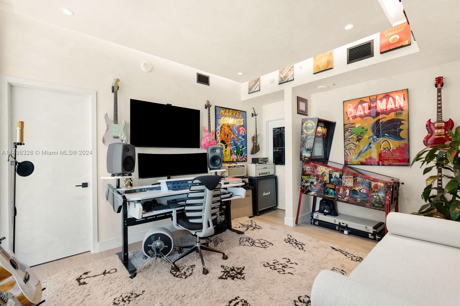 788 NE 23rd St 3502, Miami, Florida 33137, 4 Bedrooms Bedrooms, ,5 BathroomsBathrooms,Residential,For Sale,788 NE 23rd St 3502,A11498328
