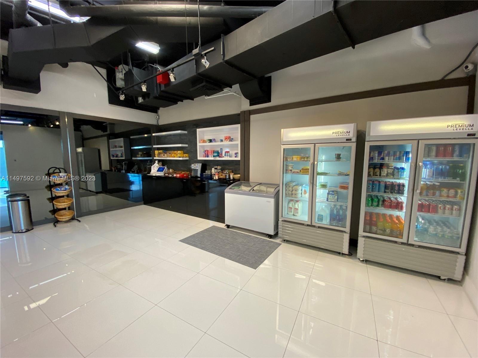 601 NE 36th St 1306, Miami, Florida 33137, 2 Bedrooms Bedrooms, ,2 BathroomsBathrooms,Residential,For Sale,601 NE 36th St 1306,A11497592