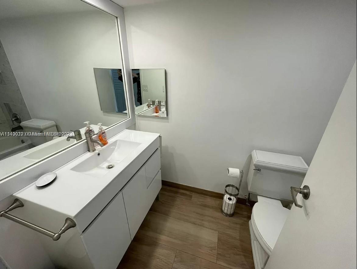 555 NE 15th St 505, Miami, Florida 33132, ,1 BathroomBathrooms,Residentiallease,For Rent,555 NE 15th St 505,A11490323