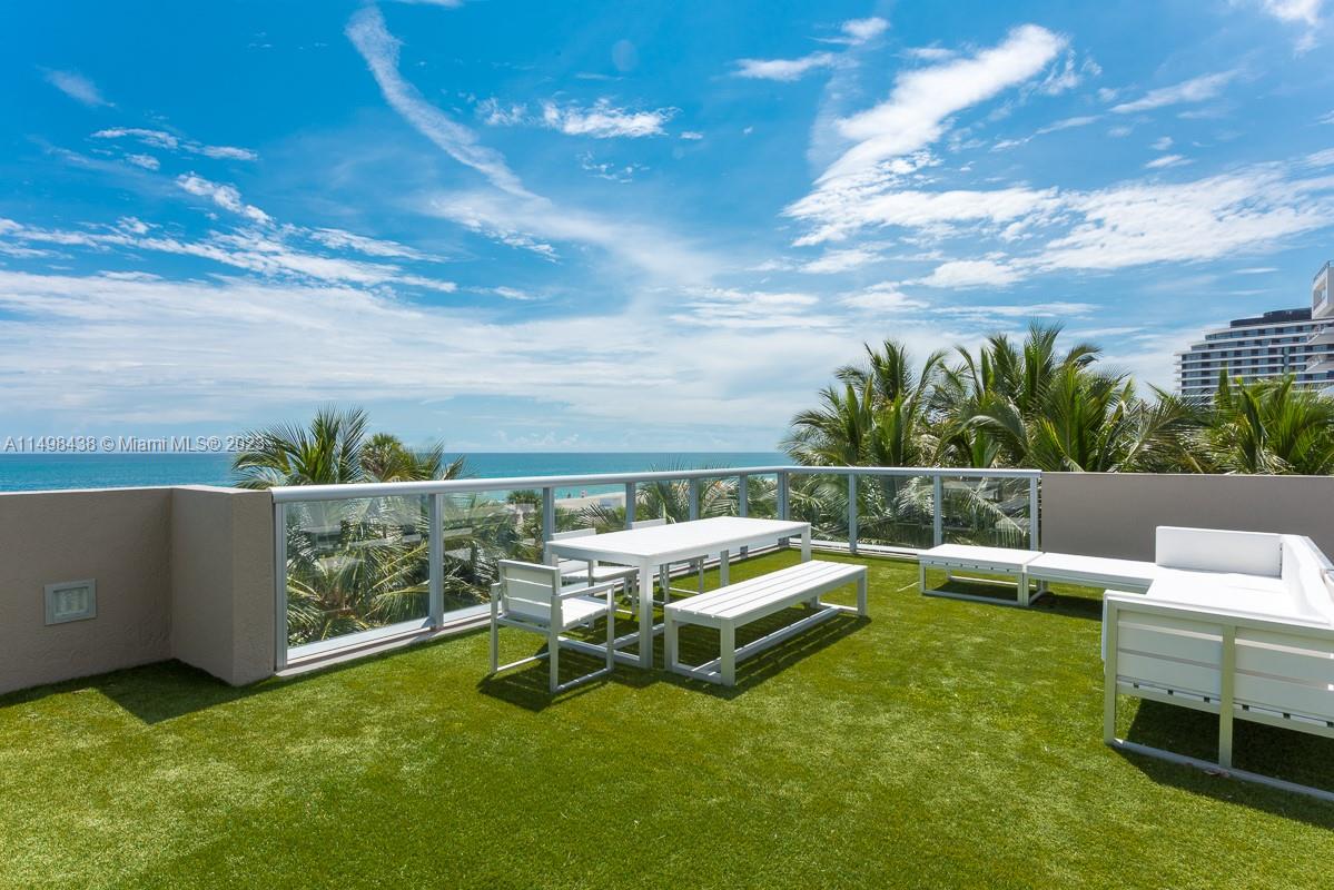 3801 Collins Ave TH-4, Miami Beach, Florida 33140, 3 Bedrooms Bedrooms, ,4 BathroomsBathrooms,Residential,For Sale,3801 Collins Ave TH-4,A11498438