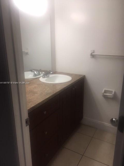 8450 Lagos De Campo 107, Tamarac, Florida 33321, 2 Bedrooms Bedrooms, ,2 BathroomsBathrooms,Residential,For Sale,8450 Lagos De Campo 107,A11491797