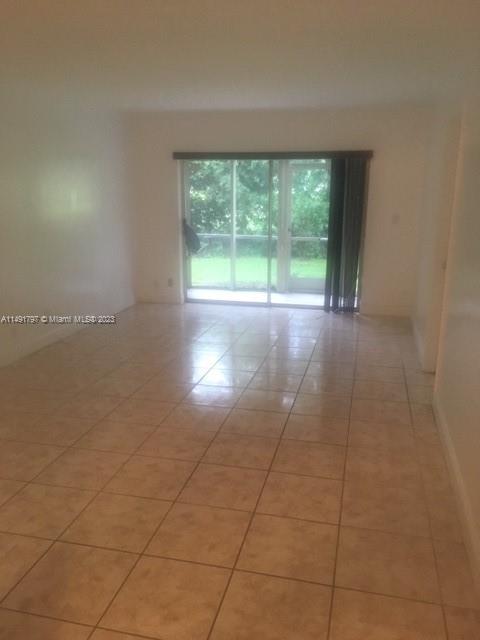 8450 Lagos De Campo 107, Tamarac, Florida 33321, 2 Bedrooms Bedrooms, ,2 BathroomsBathrooms,Residential,For Sale,8450 Lagos De Campo 107,A11491797