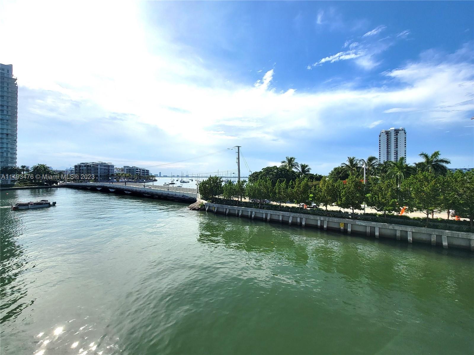 1670 Lincoln Ct 3B, Miami Beach, Florida 33139, 1 Bedroom Bedrooms, ,1 BathroomBathrooms,Residential,For Sale,1670 Lincoln Ct 3B,A11493476