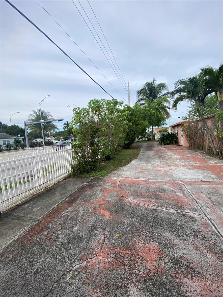 13475 NW 17th Ave, North Miami, Florida 33167, 4 Bedrooms Bedrooms, ,2 BathroomsBathrooms,Residential,For Sale,13475 NW 17th Ave,A11495646