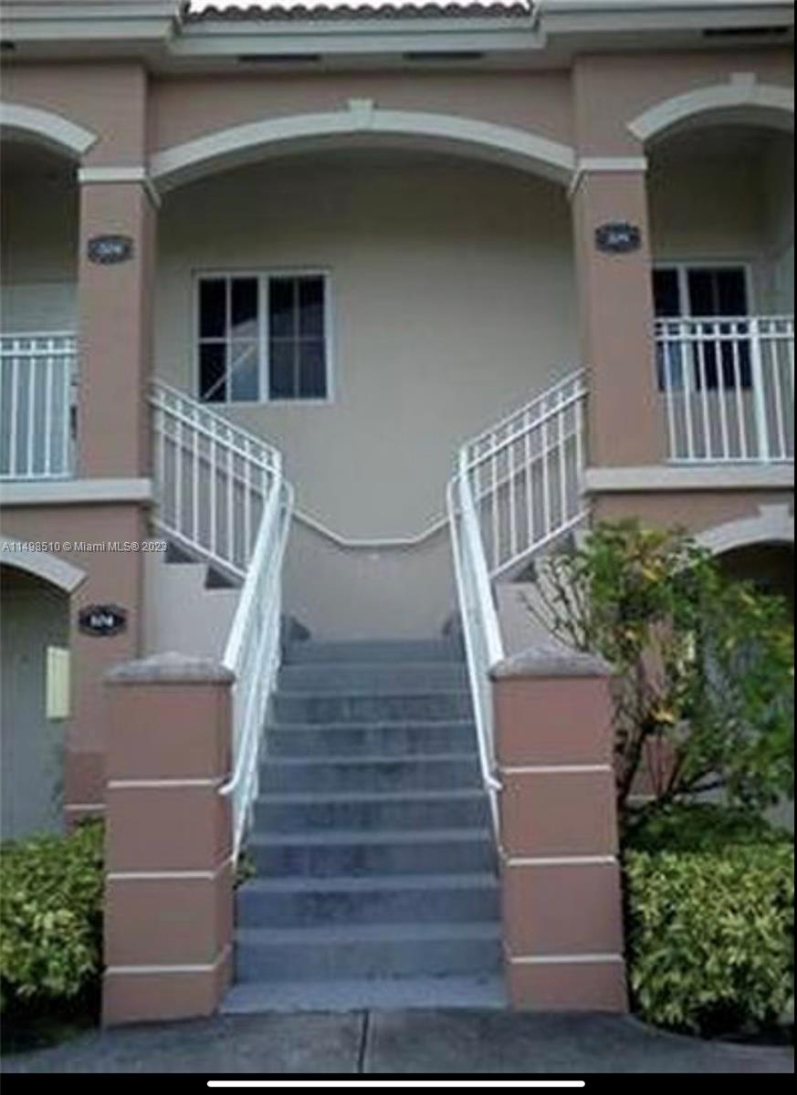 1270 SE 26th St 205, Homestead, Florida 33035, 2 Bedrooms Bedrooms, ,2 BathroomsBathrooms,Residential,For Sale,1270 SE 26th St 205,A11498510