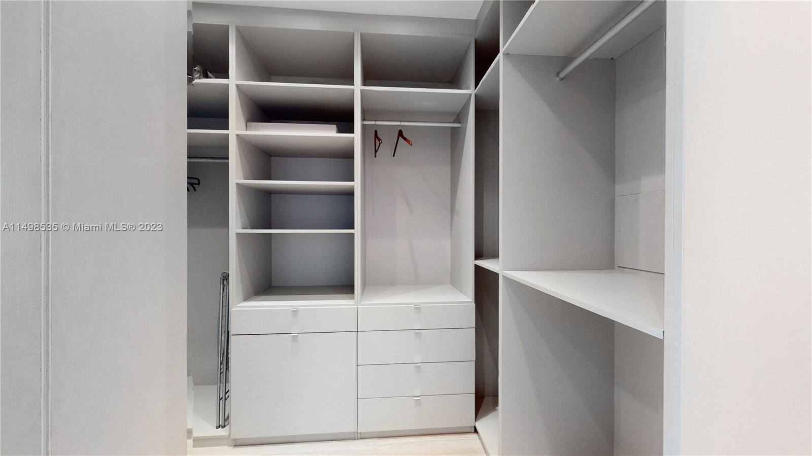 6799 Collins Ave, Miami Beach, FL, 33141 United States, 3 Bedrooms Bedrooms, ,3 BathroomsBathrooms,Residential,For Sale,Collins Ave,A11498535