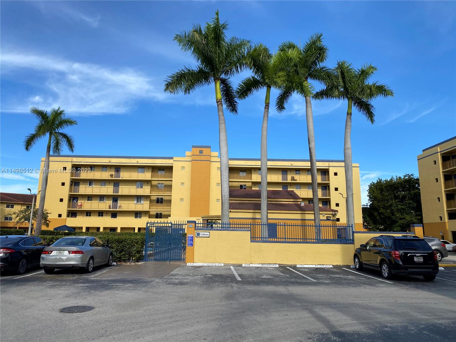 14951 SW 82nd Lane 17-305, Miami, Florida 33193, 2 Bedrooms Bedrooms, ,2 BathroomsBathrooms,Residential,For Sale,14951 SW 82nd Lane 17-305,A11498512