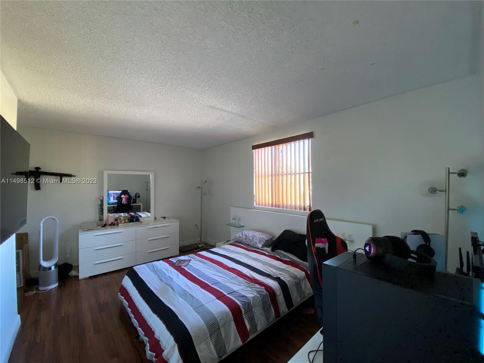 14951 SW 82nd Lane 17-305, Miami, Florida 33193, 2 Bedrooms Bedrooms, ,2 BathroomsBathrooms,Residential,For Sale,14951 SW 82nd Lane 17-305,A11498512