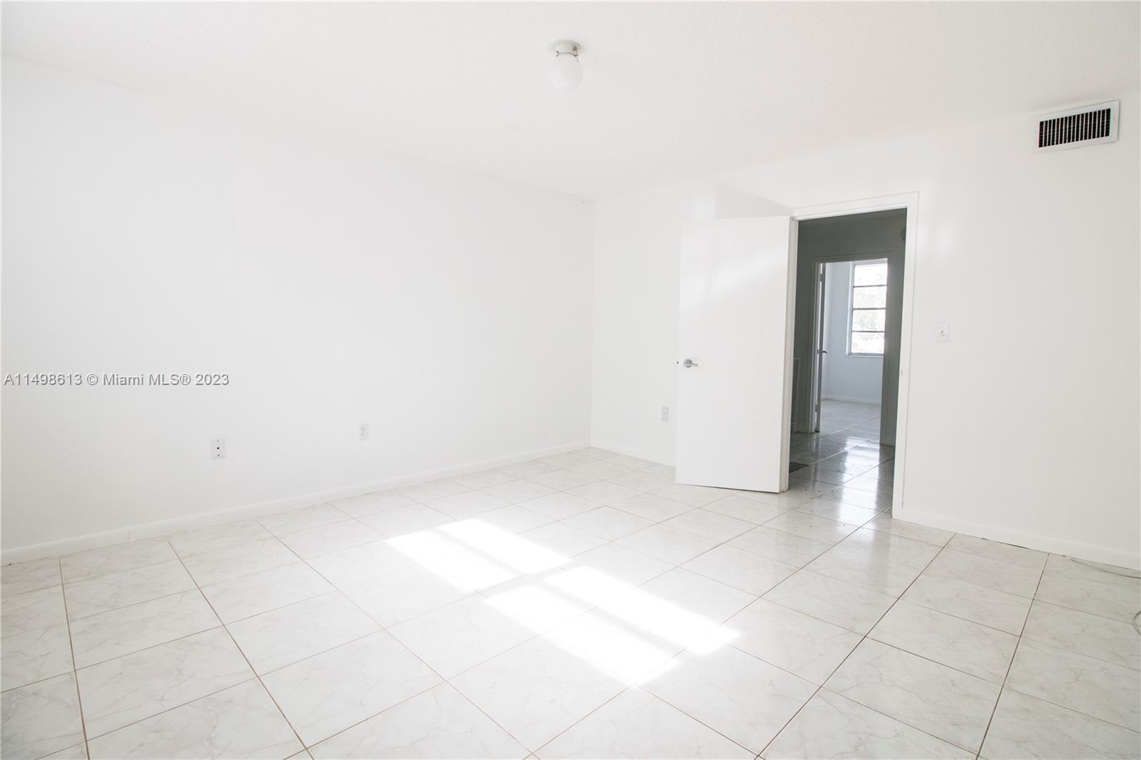 17800 Atlantic Blvd, Sunny Isles Beach, FL, 33160 United States, 2 Bedrooms Bedrooms, ,2 BathroomsBathrooms,Residential,For Sale,Atlantic Blvd,A11498613