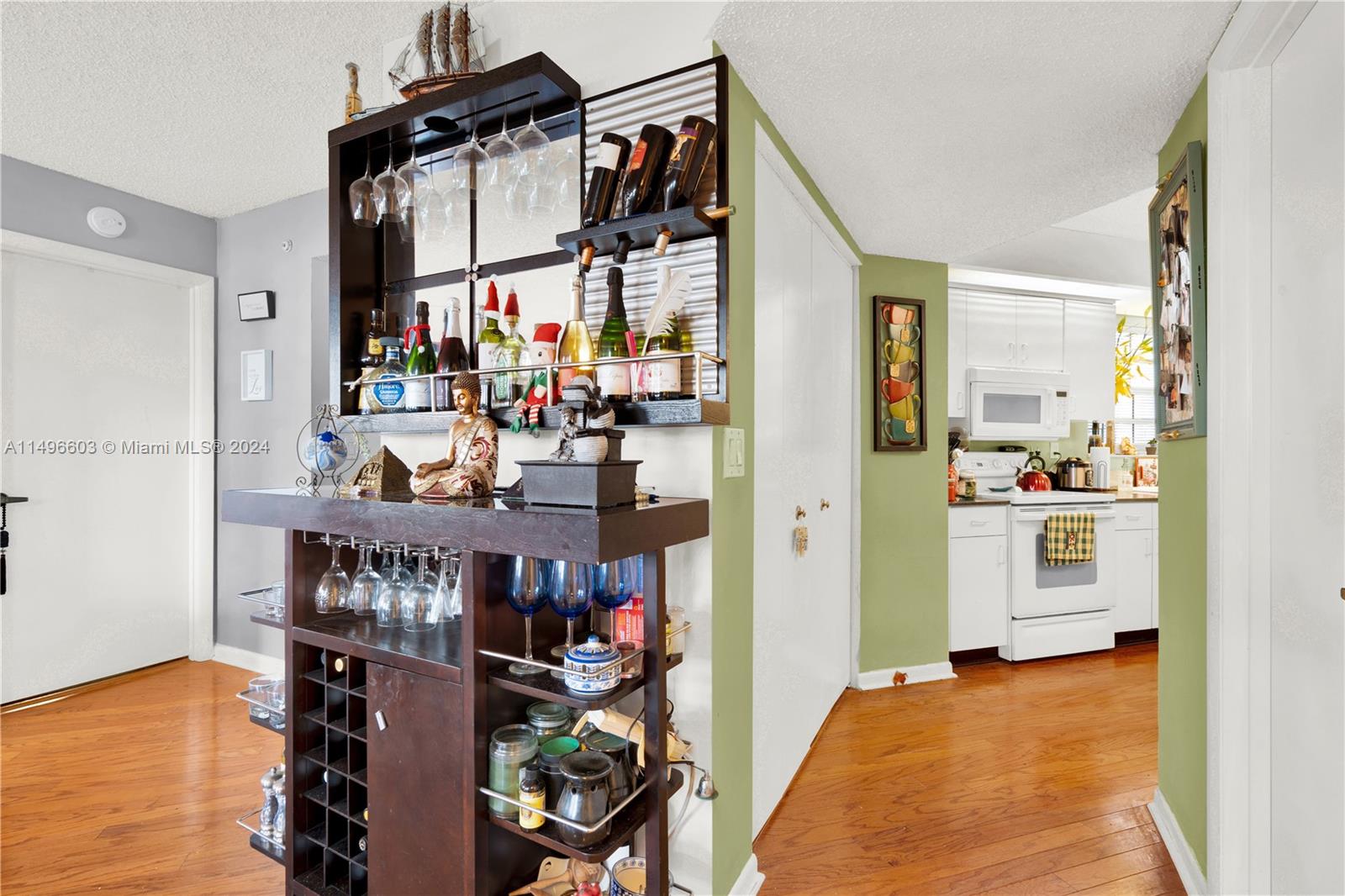 2009 SE 27th Dr 101-5B, Homestead, Florida 33035, 2 Bedrooms Bedrooms, ,2 BathroomsBathrooms,Residential,For Sale,2009 SE 27th Dr 101-5B,A11496603